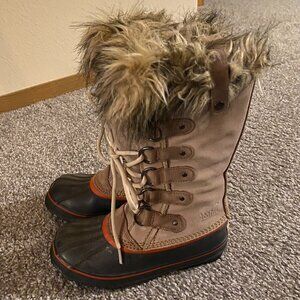 Sorel Joan Of Arctic Waterproof Boots for Women's Size 6 NL 1540-102 Tan Ski